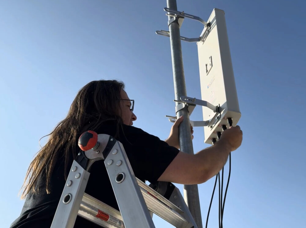 Using the POWDER Testbed to Evaluate Real-World Feasibility of 5G URLLC